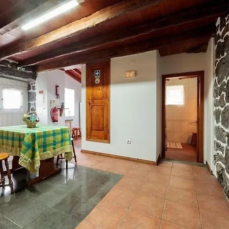 Home, Prainha De Baixo, Pico, Azores Holiday home Prainha (Sao Roque do Pico)