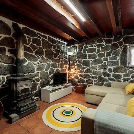 Holiday home Home, Prainha De Baixo, Pico, Azores *